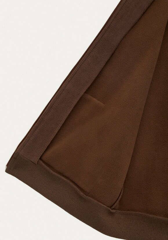 Жилет из микровельвета с начёсом шир.  580, рис. 7