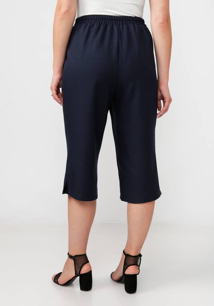 Капри с карманами прямого кроя шир.  750, рис. 3