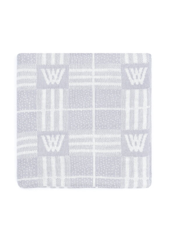 Палантин в клетку с монограммой шир.  580, рис. 9