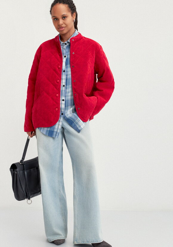 Жакет вельветовый с контрастным подкладом шир.  580, рис. 38