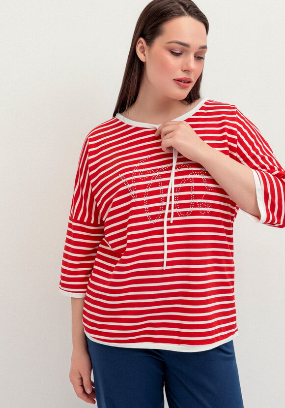 Блуза с декором из страз и рукавом 3/4 шир.  580, рис. 17