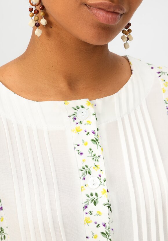 Блуза со складками впереди шир.  580, рис. 13