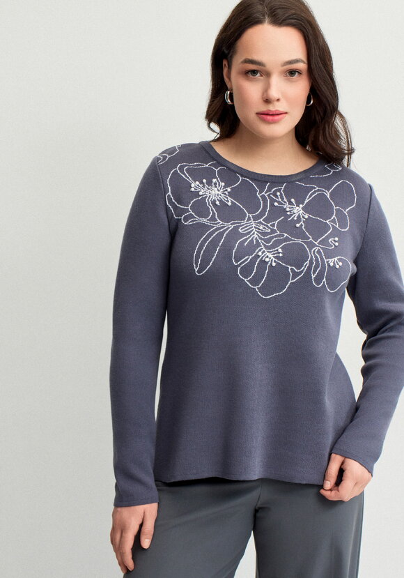 Джемпер с графичными цветами шир.  580, рис. 6