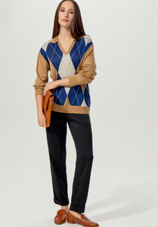 Брюки зауженные книзу