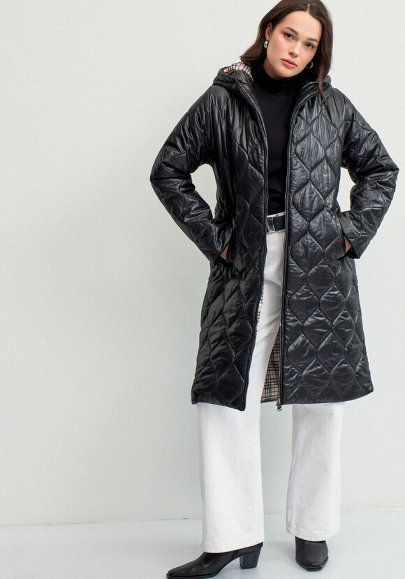 Куртка прямого кроя с капюшоном на молнии шир.  580, рис. 34