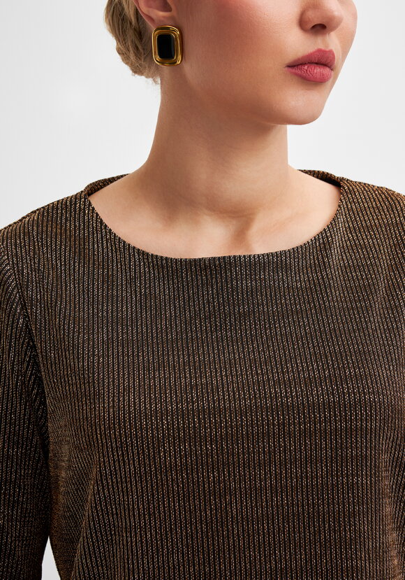 Блуза из трикотажа с люрексом шир.  580, рис. 5