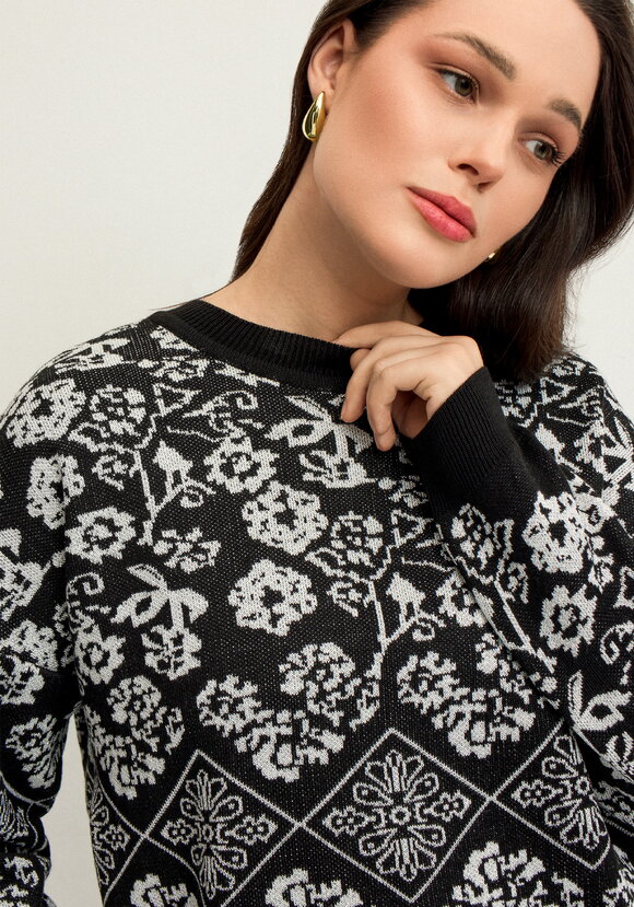 Джемпер с цветочным орнаментом из метанити шир.  580, рис. 5