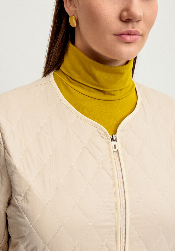 Куртка демисезонная с накладными карманами шир.  580, рис. 4