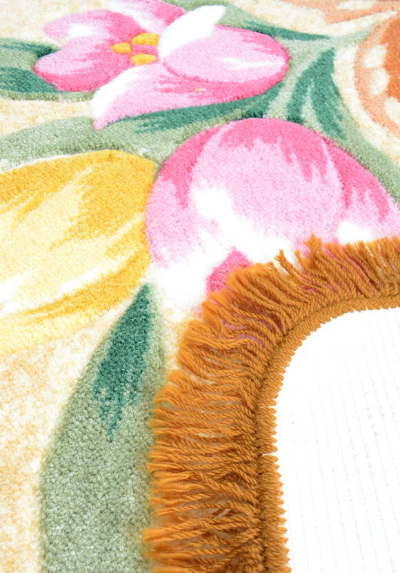 Коврик с бахромой шир.  580, рис. 23