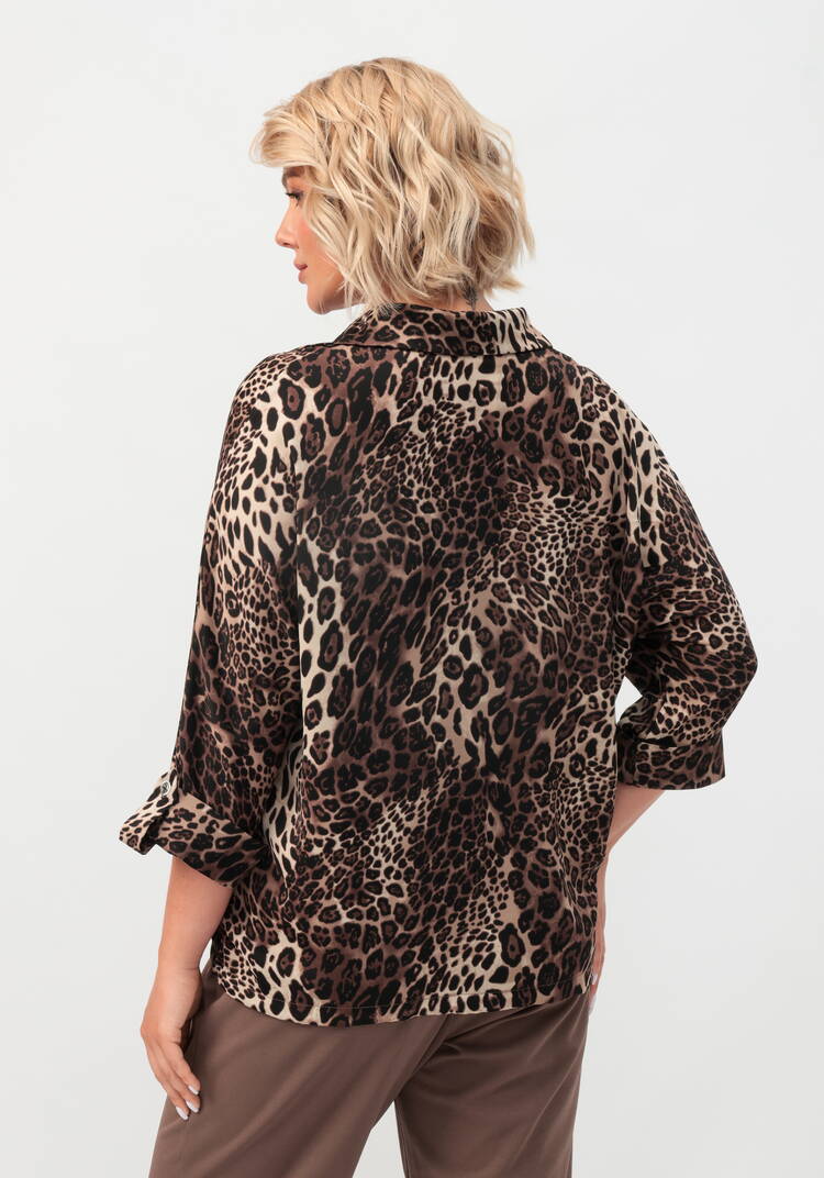 Блуза с патами на рукавах и брошью шир.  750, рис. 21