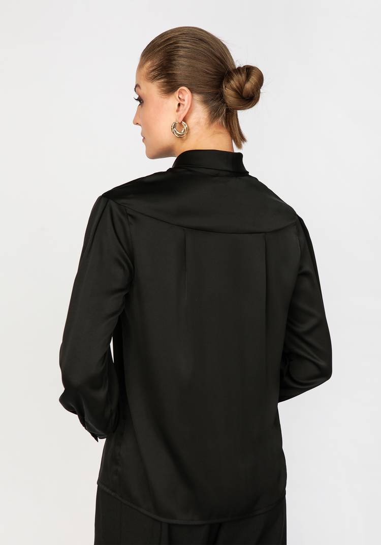 Блуза с декоративным бантом прямого силуэта шир.  750, рис. 14