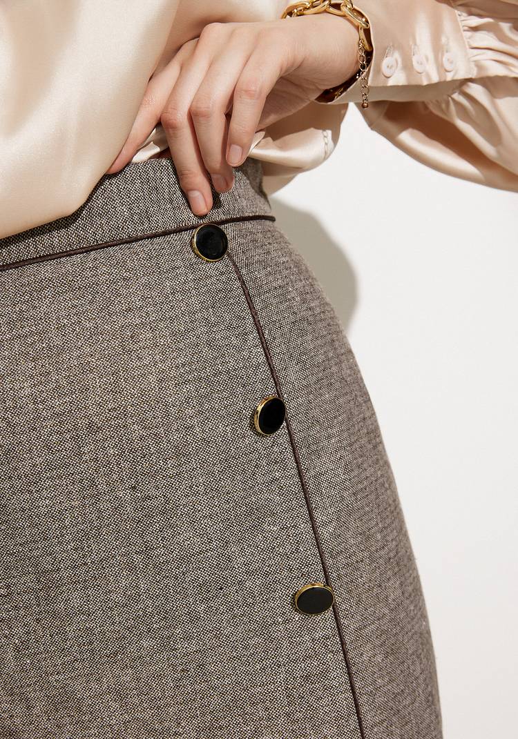 Юбка с отделкой кантом и пуговицами шир.  750, рис. 8