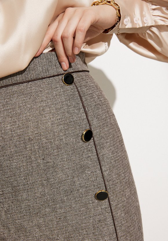 Юбка с отделкой кантом и пуговицами шир.  580, рис. 8