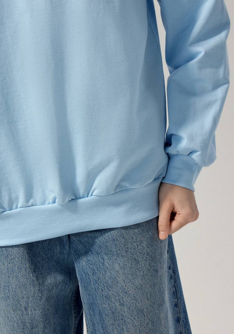 Свитшот с объемным принтом на груди шир.  750, рис. 26