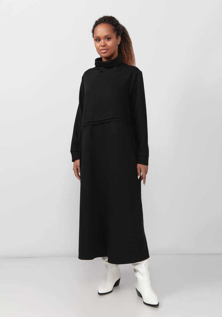 Платье из трикотажной ткани с кулиской шир.  750, рис. 20