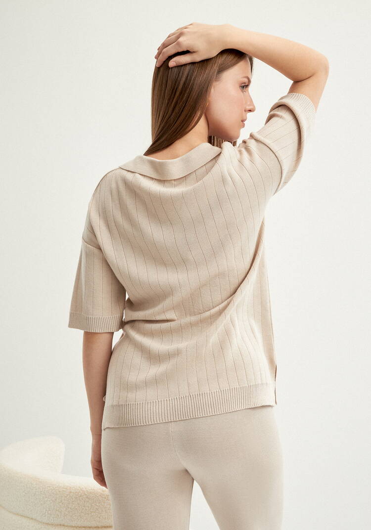 Костюм поло и брюки прямого кроя шир.  750, рис. 9