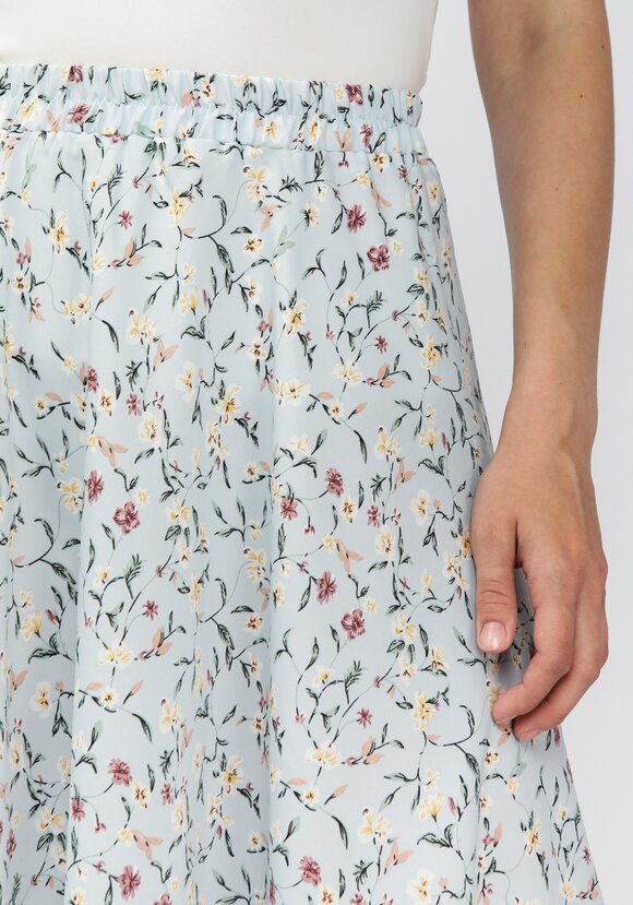 Комплект: блузат+юбка c цветочным принтом шир.  580, рис. 14