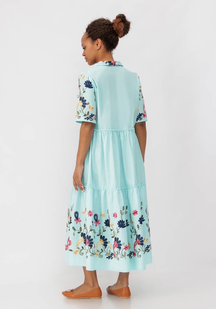 Платье ярусное с цветочной вышивкой шир.  750, рис. 33