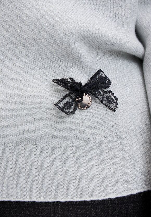 Джемпер с округлым вырезом горловины шир.  580, рис. 5