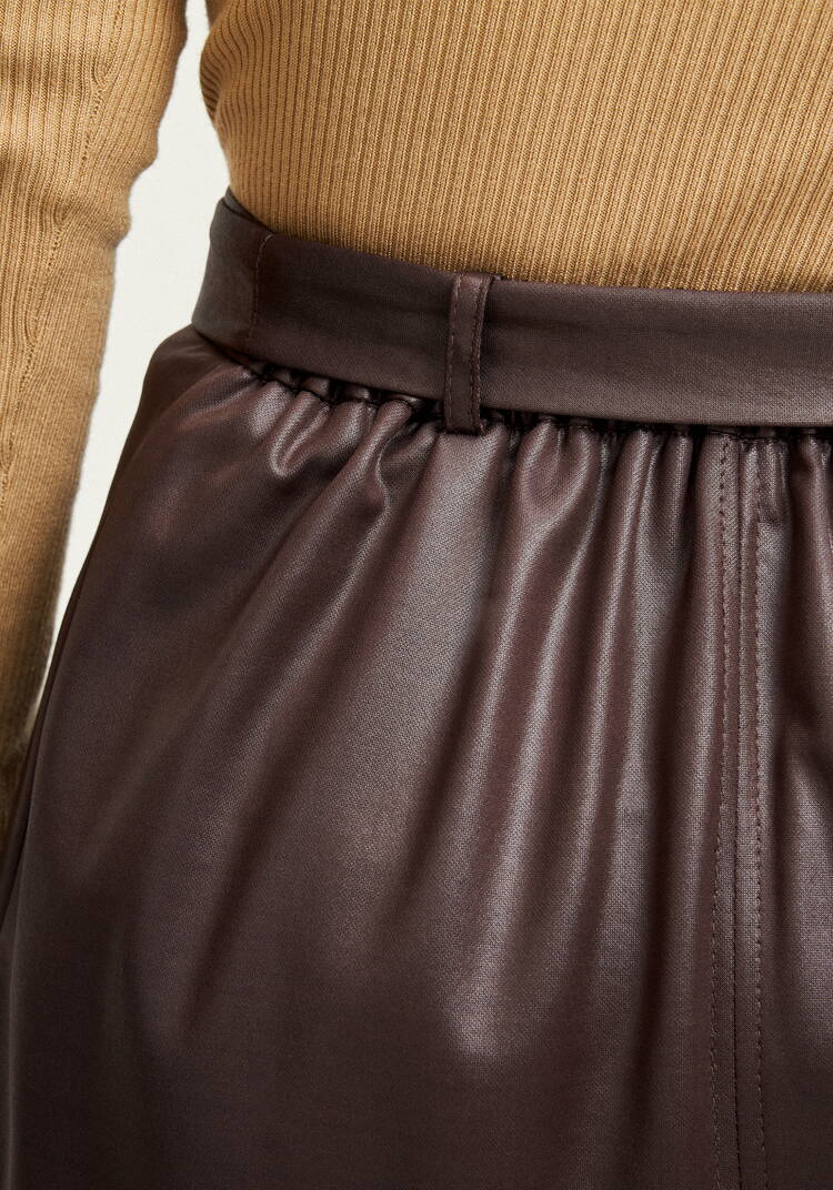 Юбка прямая с декоративными отстрочками шир.  750, рис. 12