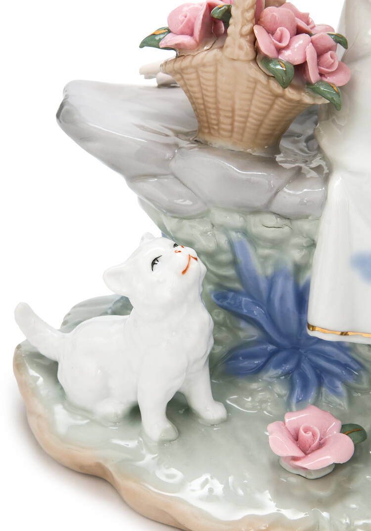 Статуэтка Девочка с котенком шир.  750, рис. 4