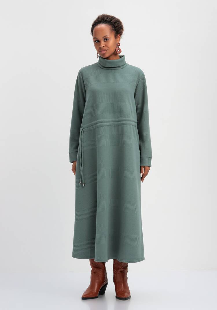 Платье из трикотажной ткани с кулиской шир.  750, рис. 12