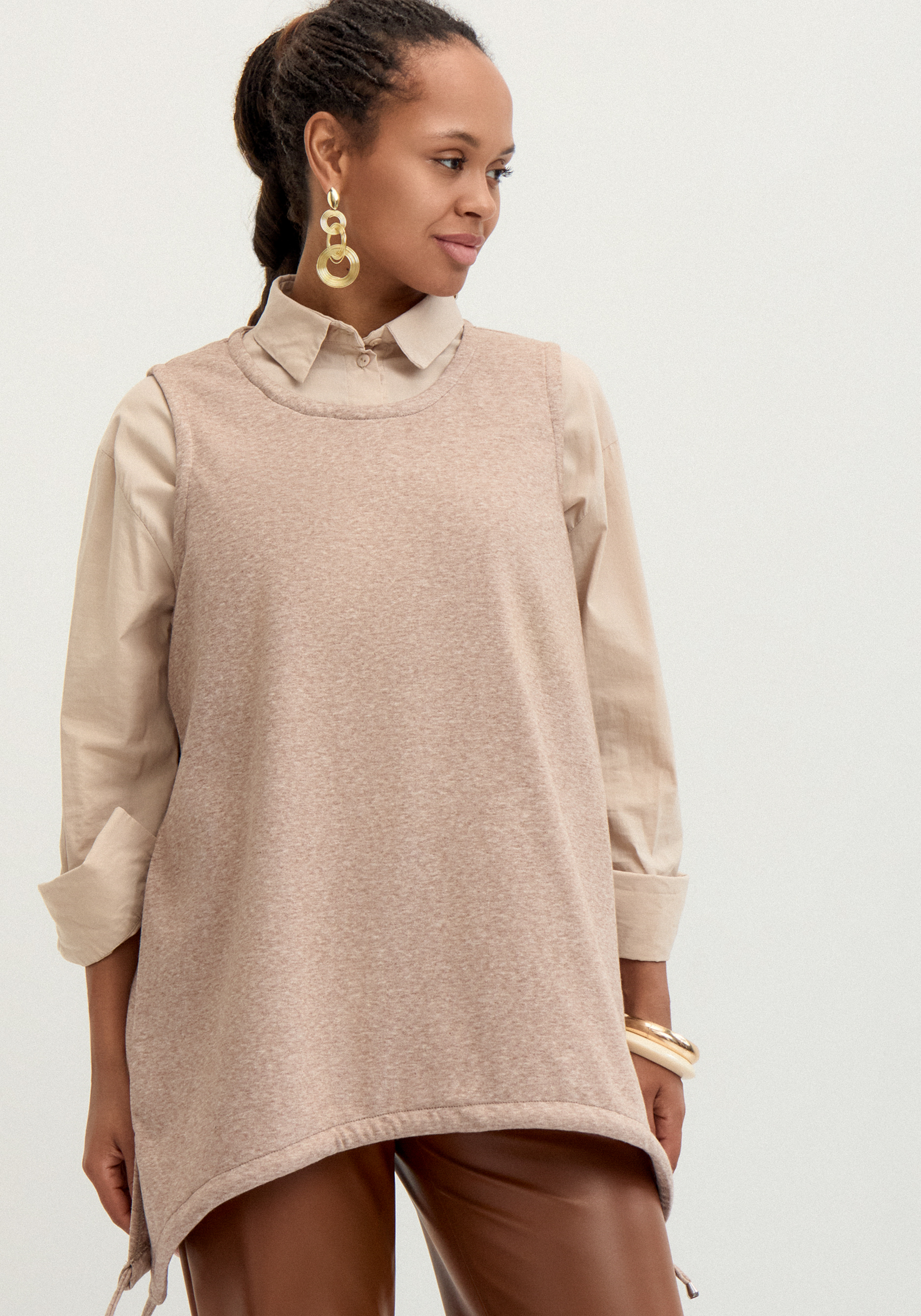 

Жилет на кулиске по низу, Бежевый