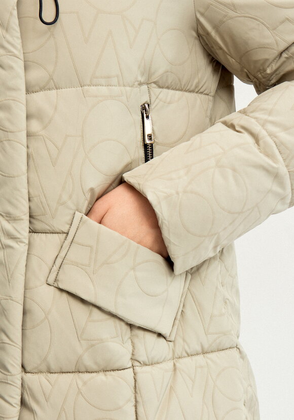 Удлиненный пуховик с капюшоном шир.  580, рис. 23