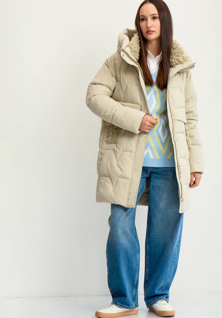 Пальто стеганое с меховой отделкой шир.  750, рис. 18