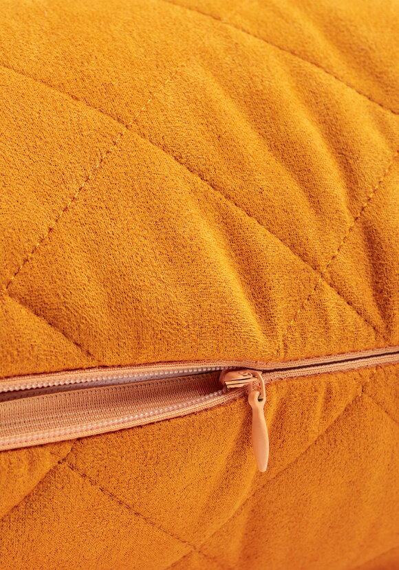 Подушка декoративная шир.  580, рис. 28