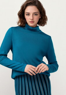 Водолазка удлиненная с воротником хомут