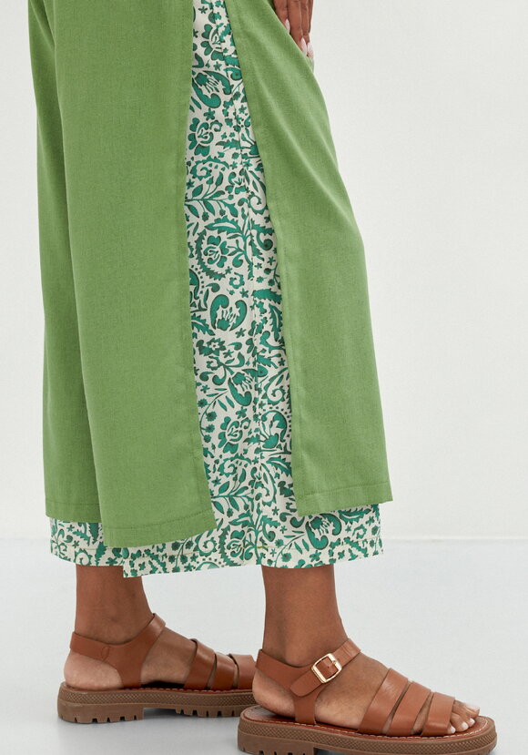 Брюки комбинированные длиной 7/8 шир.  580, рис. 13