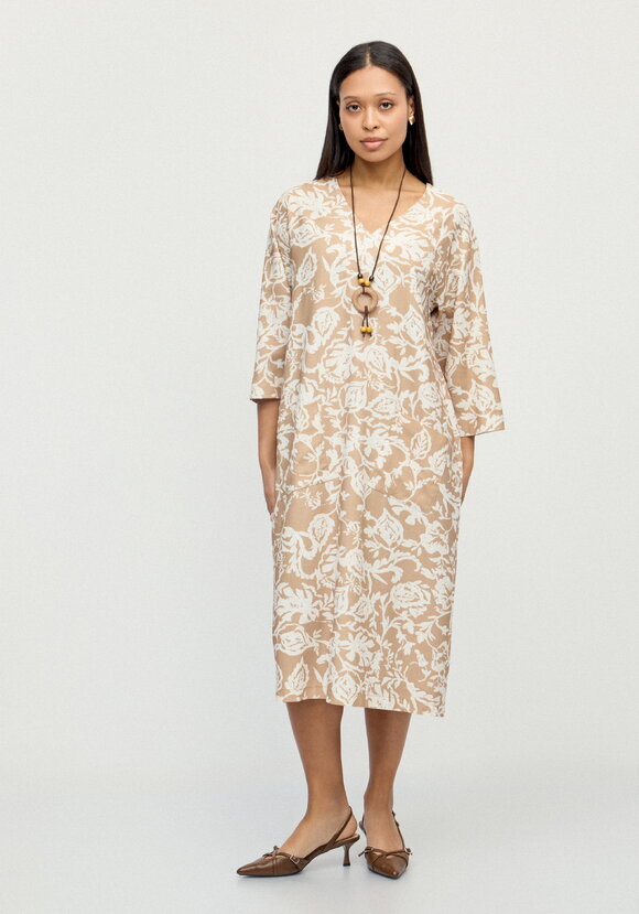 Платье изо льна Танцующая на ветру шир.  580, рис. 4