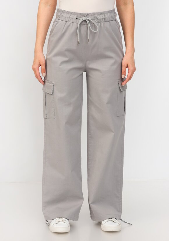 Брюки с боковыми карманами прямые шир.  580, рис. 10