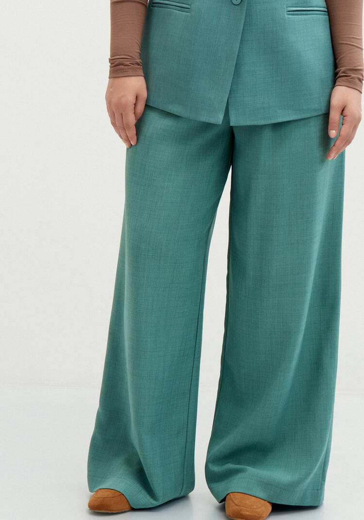 Брюки-палаццо со складками на талии шир.  750, рис. 17