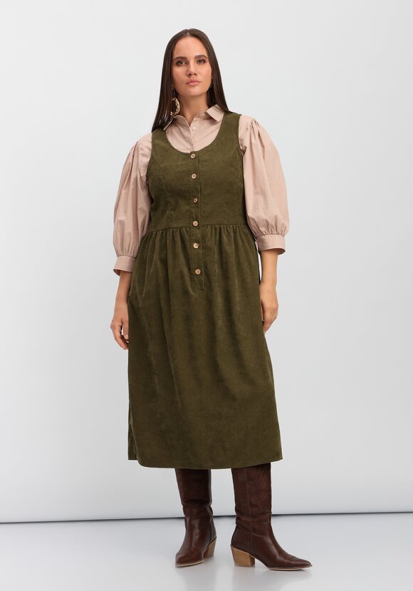 Сарафан из вельвета на пуговицах шир.  580, рис. 8