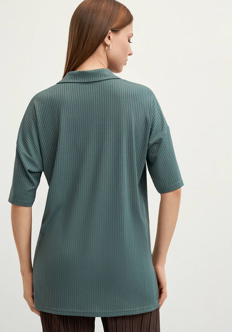 Поло с отложным воротником в рубчик шир.  750, рис. 3