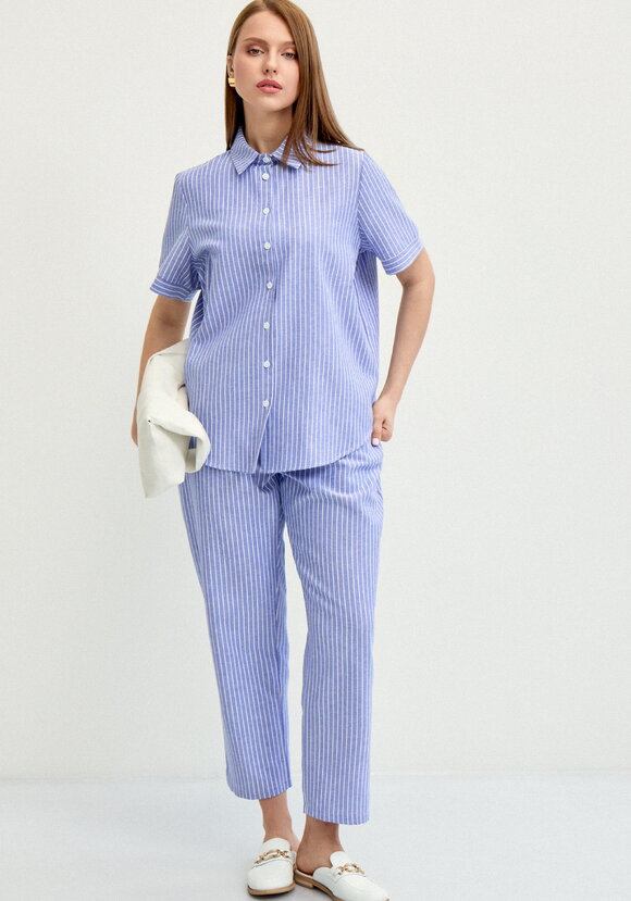 Блуза на пуговицах в вертикальную полоску шир.  580, рис. 18