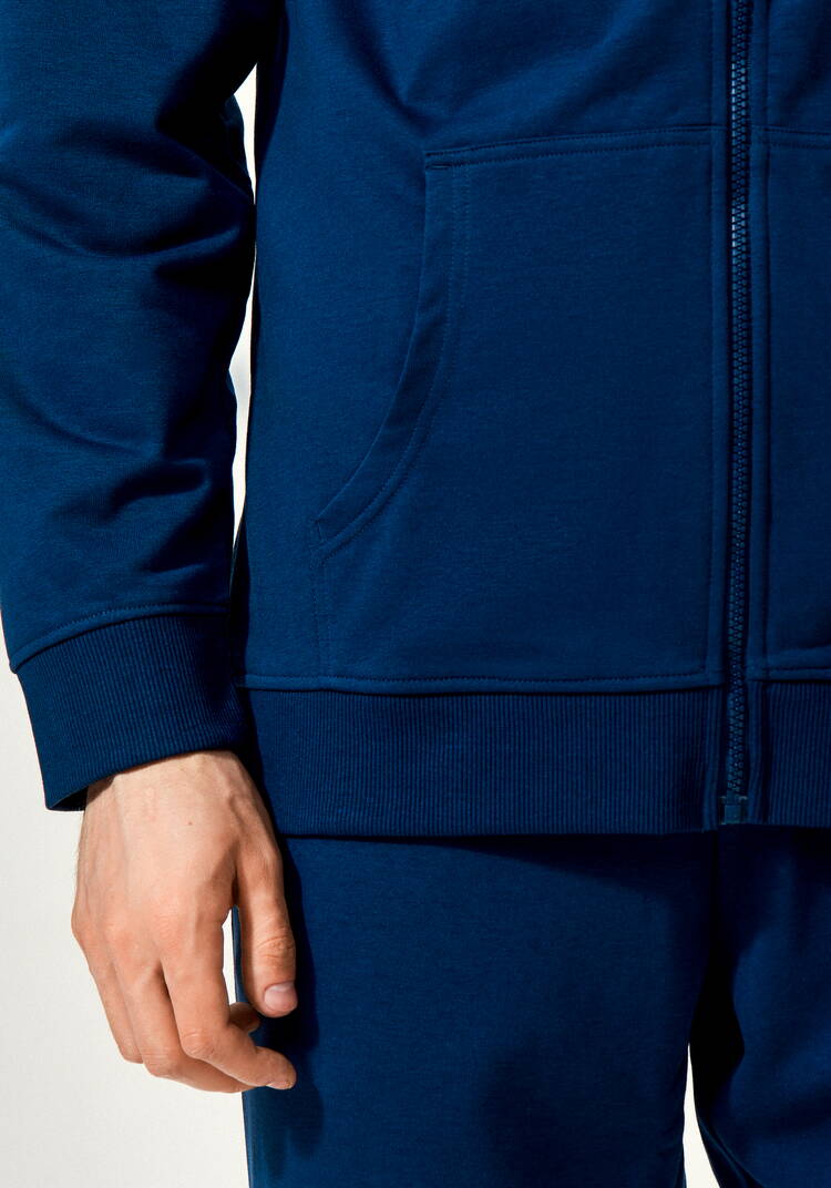 Толстовка с вышивкой и капюшоном шир.  750, рис. 30