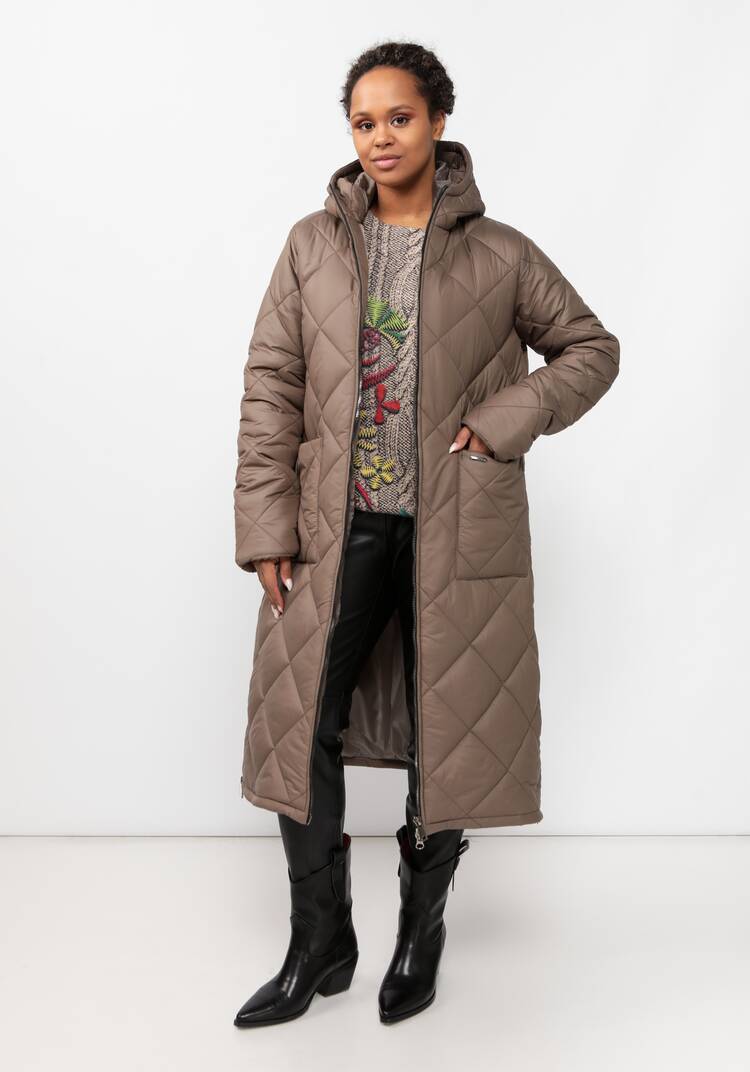 Пальто стеганое с боковыми разрезами шир.  750, рис. 8