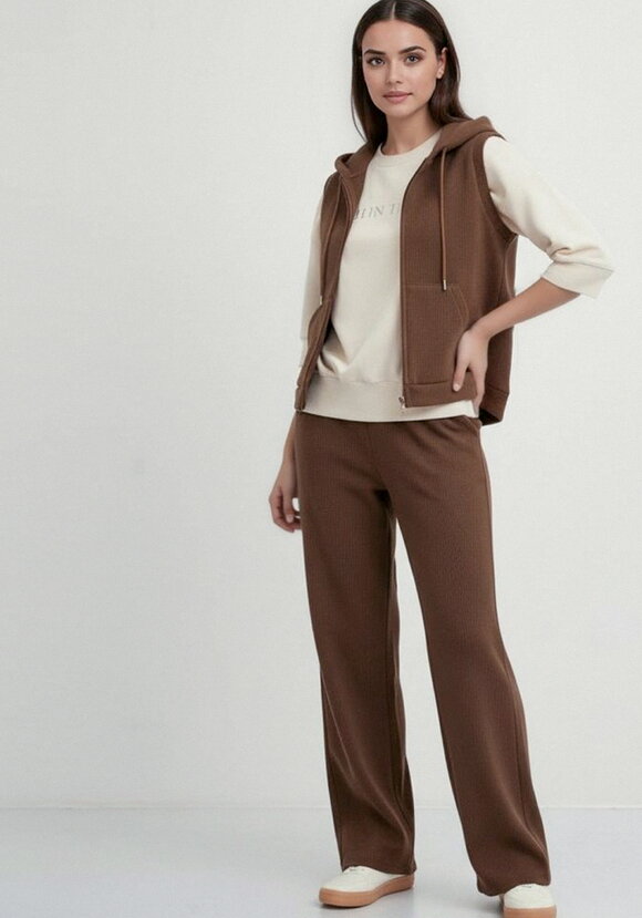 Брюки из микровельвета с начёсом шир.  580, рис. 7