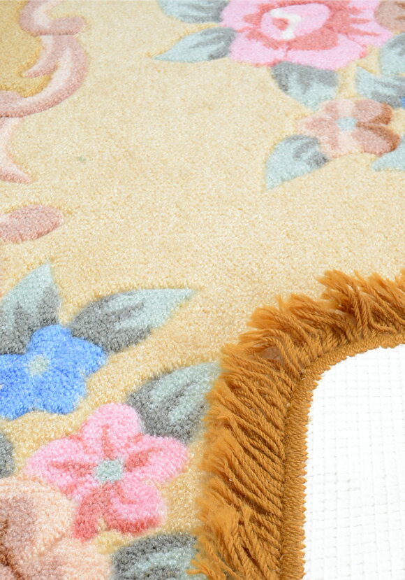 Коврик с бахромой шир.  580, рис. 27