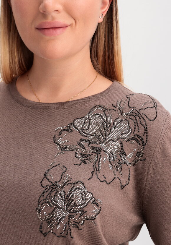 Джемпер с абстрактными цветами из страз шир.  580, рис. 18