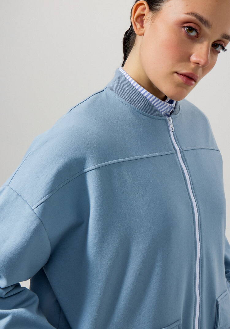 Бомбер с кулиской по низу шир.  750, рис. 30