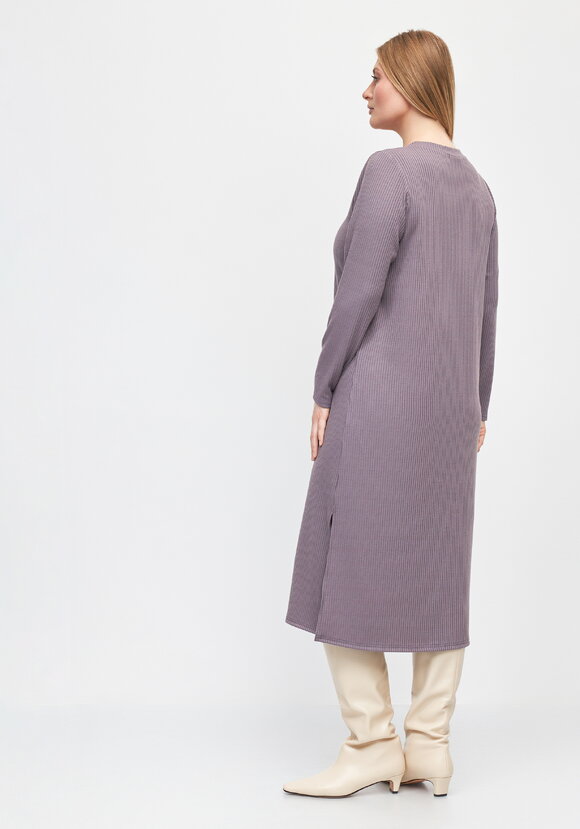 Платье с боковыми разрезами Илона шир.  580, рис. 21