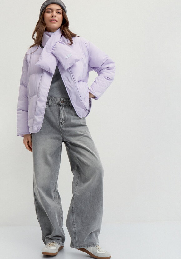 Куртка со съемным воротником шир.  580, рис. 31