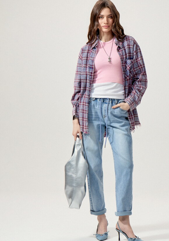 Джинсы с резинкой по поясу шир.  580, рис. 1