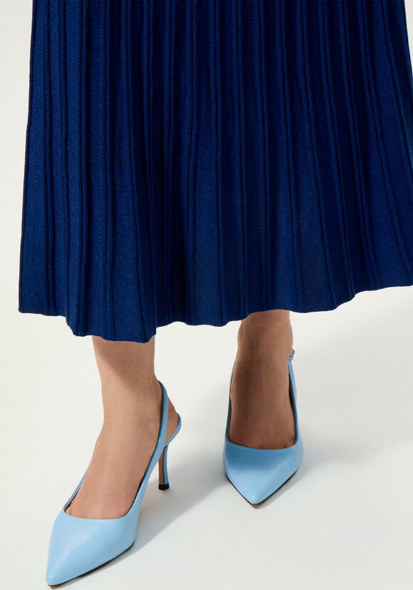 Юбка плиссе длины миди шир.  580, рис. 21