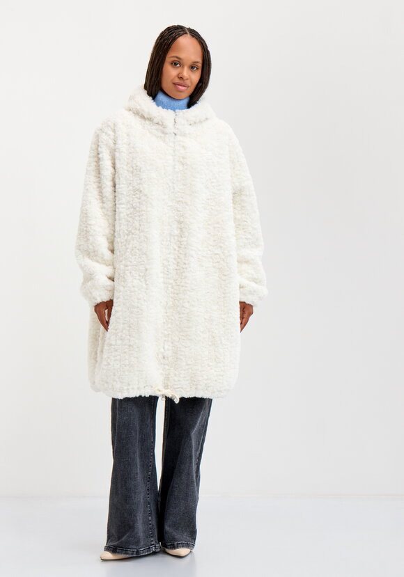 Пальто Вия шир.  580, рис. 4