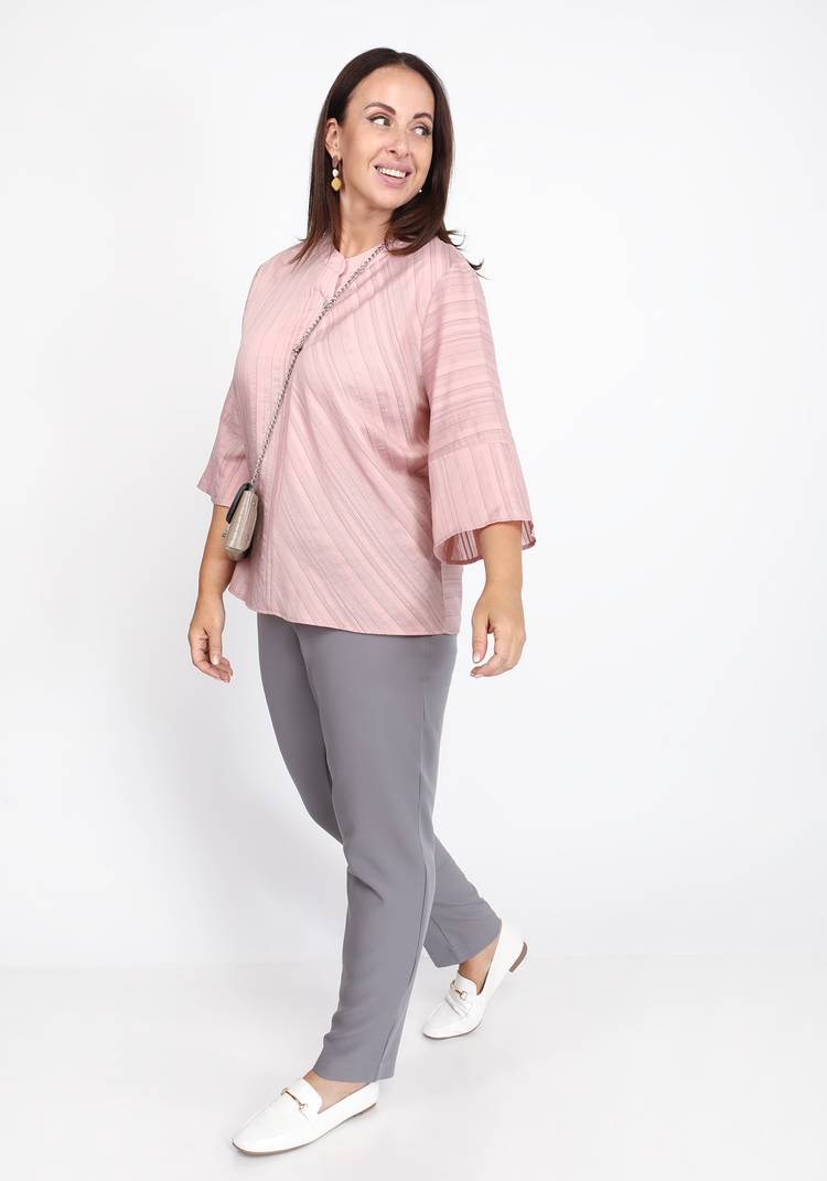 Блуза свободная с расклешенным рукавом шир.  750, рис. 8